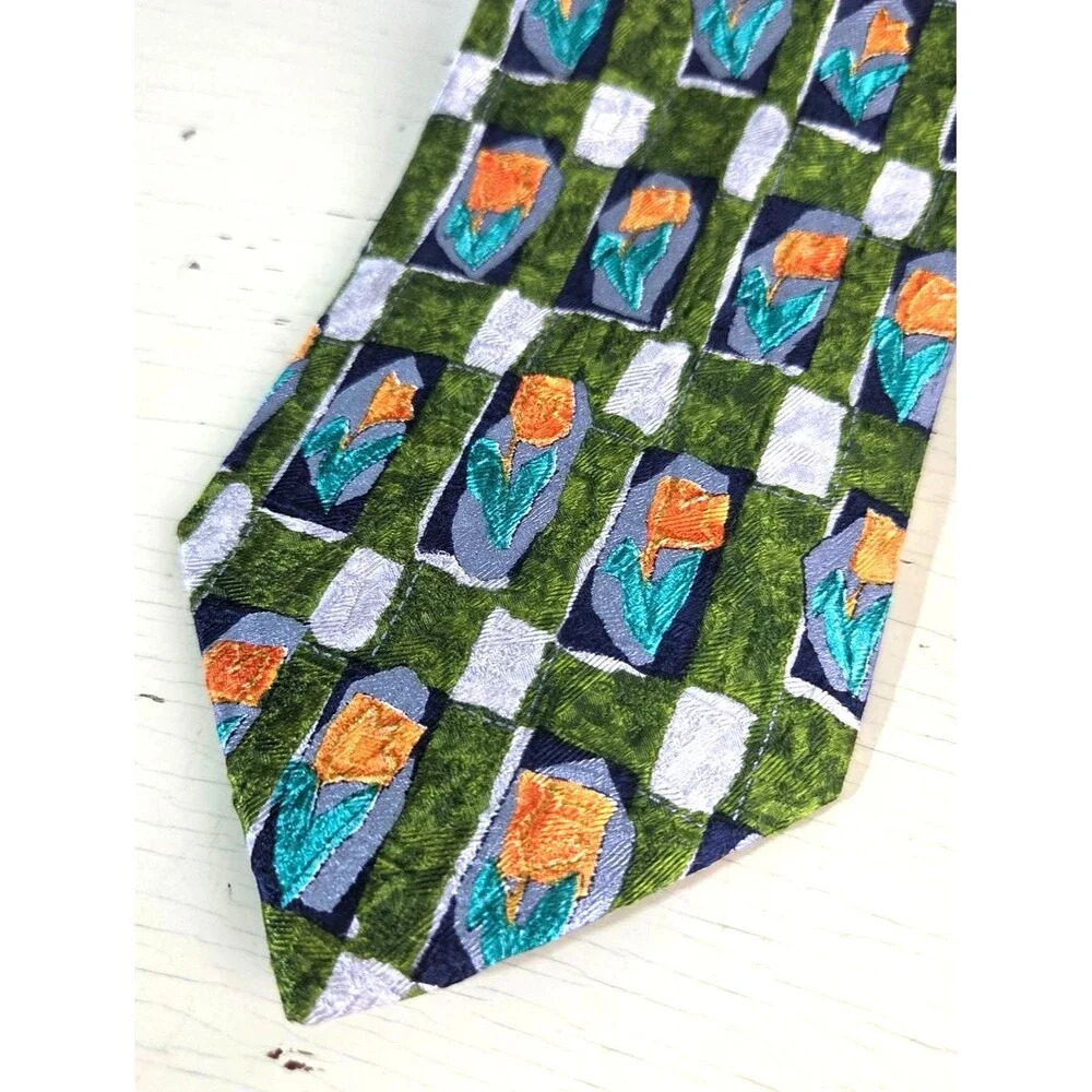 Ermenegildo Zegna Silk Tie Tulip Geometric Floral Pattern Made In Italy Designer